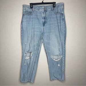 Old Navy Light wash blue denim slouchy straight jeans- 16